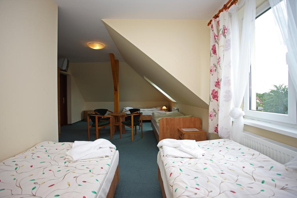 Osrodek Wczasowy Marysia Hotel Niechorze Esterno foto